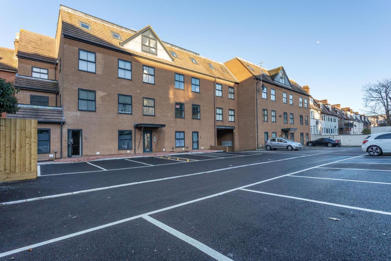 Central 2 Double Bedroom Flat With Parking Bornemouth Extérieur photo