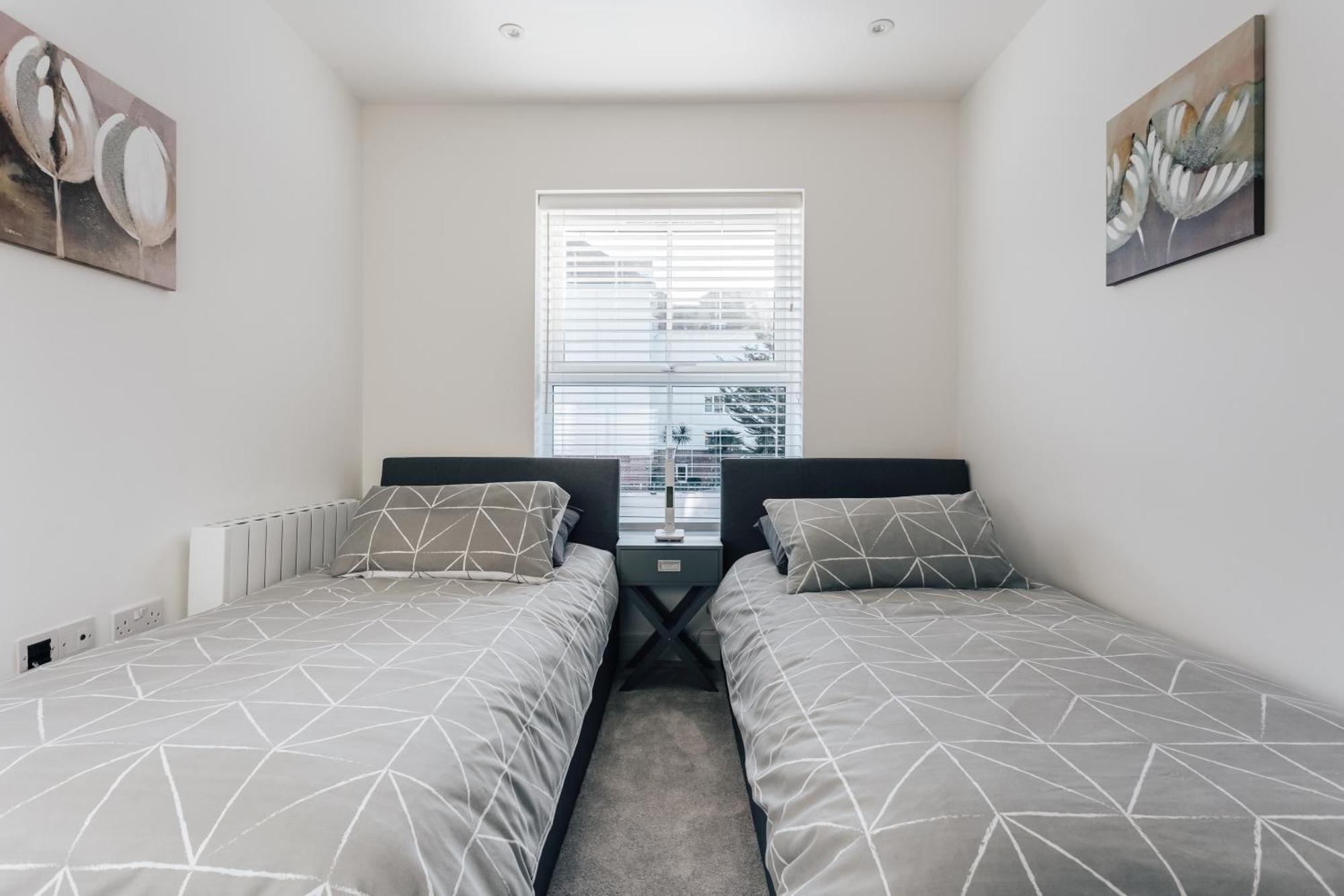 Central 2 Double Bedroom Flat With Parking Bornemouth Extérieur photo